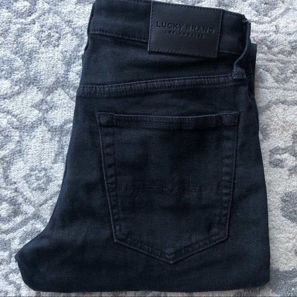 NWT LUCKY BRAND MEN SLIM STRAIGHT SZ 28x32